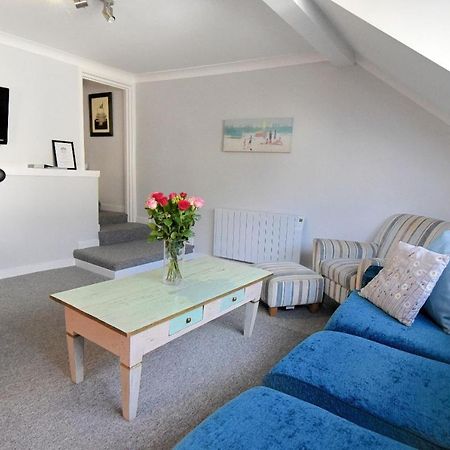 The Retreat Apartment Lyme Regis Exterior photo